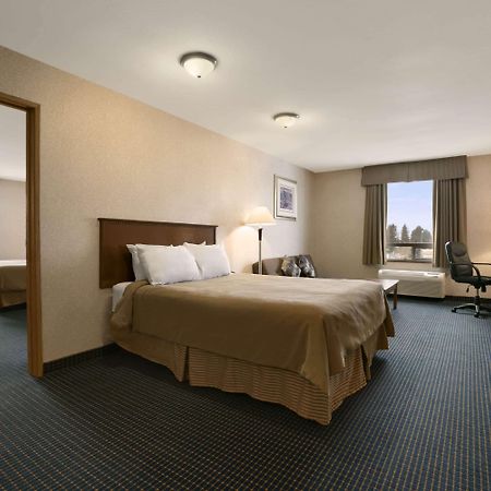 Days Inn By Wyndham Prince Albert Exterior foto